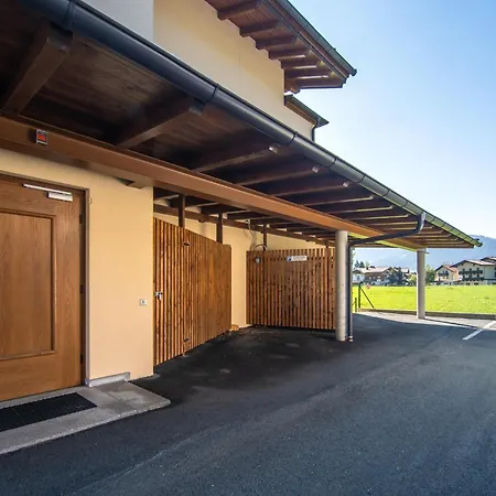 Holiday home Penthouse 4 *